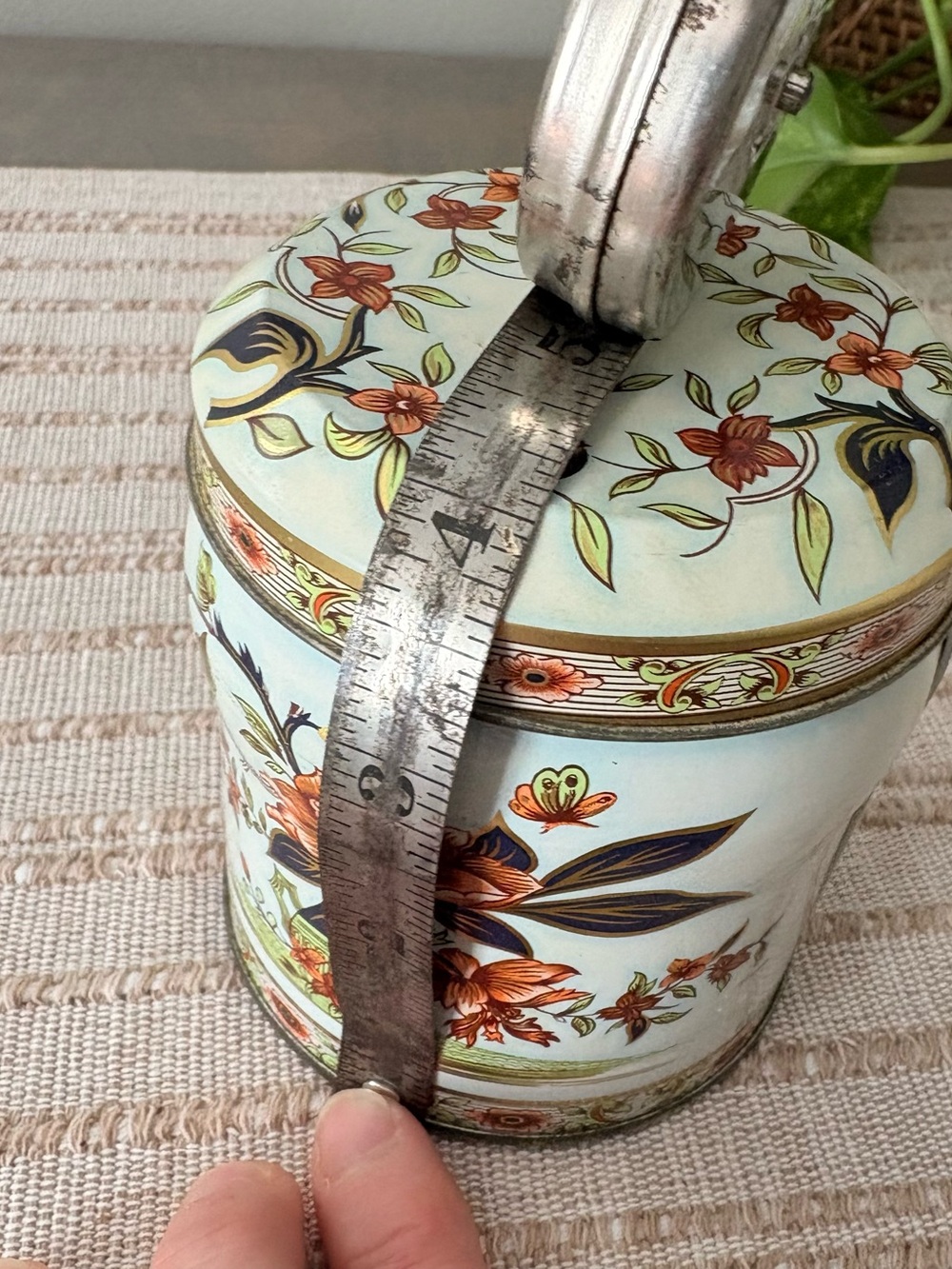 Daher VTG Long Island NY Floral Tin Canister Container Made England 4” good cond - Picture 6 of 6